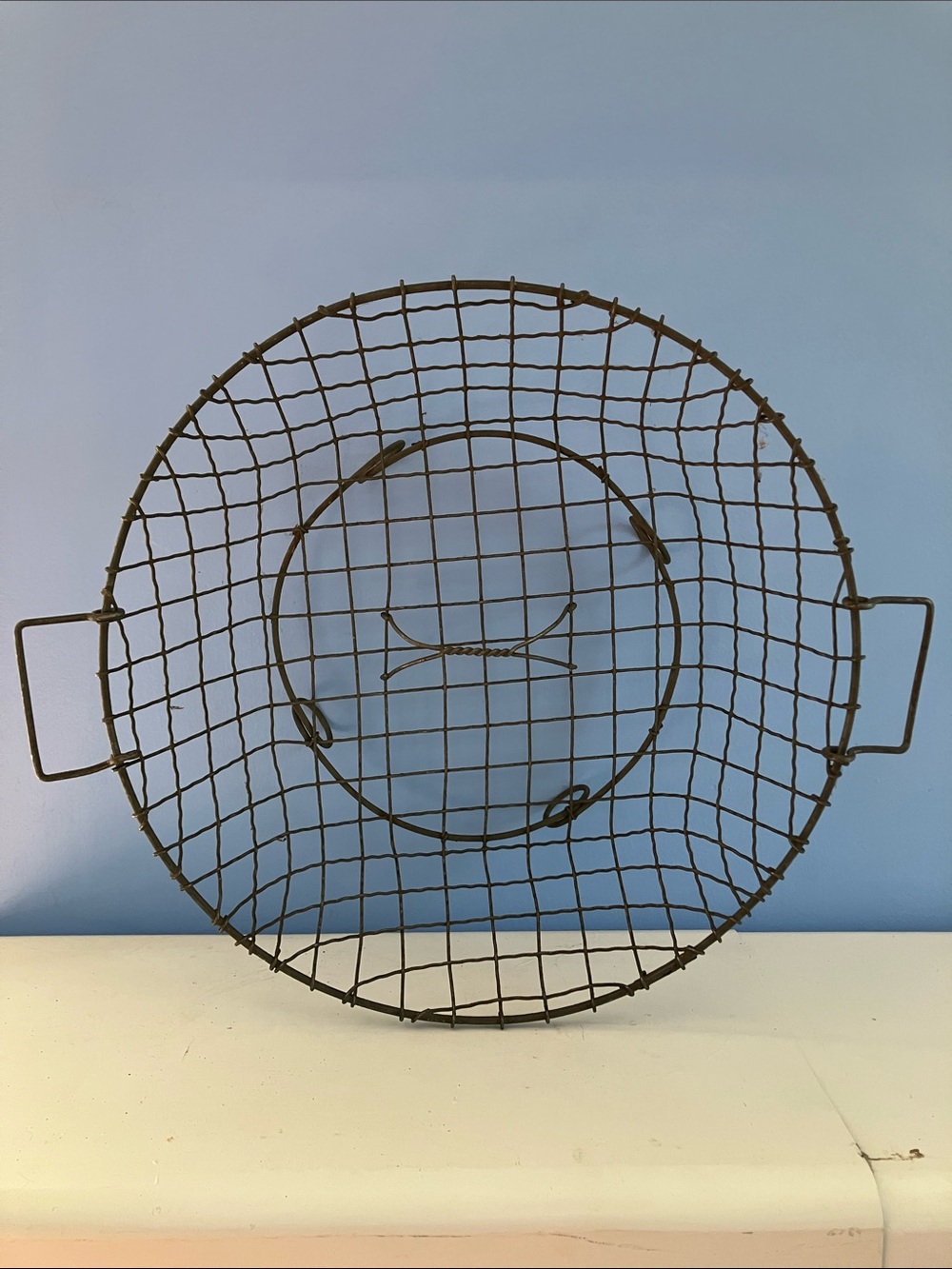 Vintage Round Metal Wire Basket with Handles and Feet